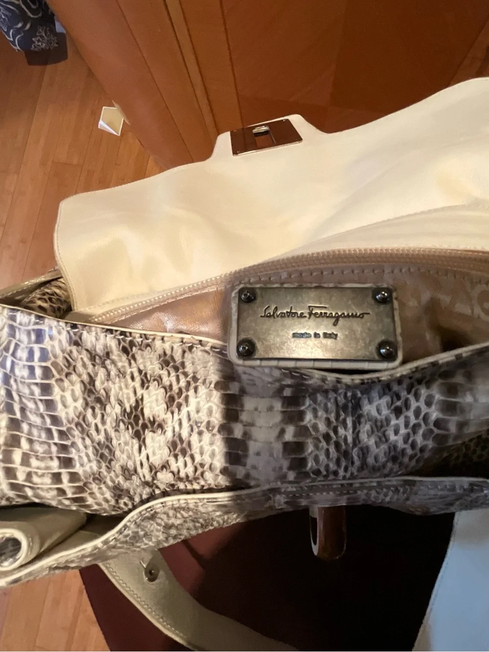 Salvatore Ferragamo Cream and Brown 100% real snake skin Shoulder Bag